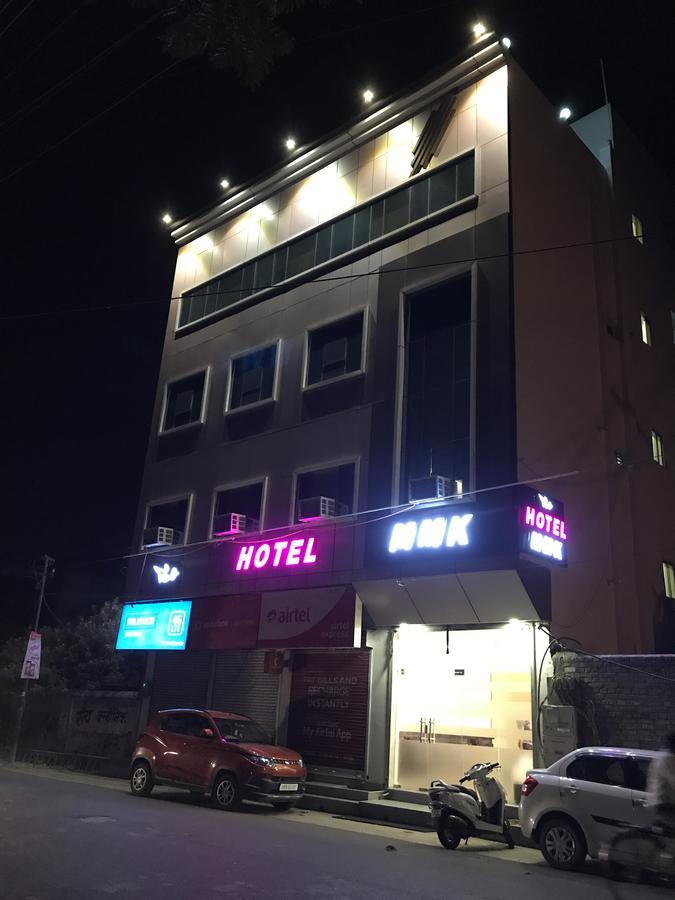 Hotel Mmk Kanpur Exteriör bild