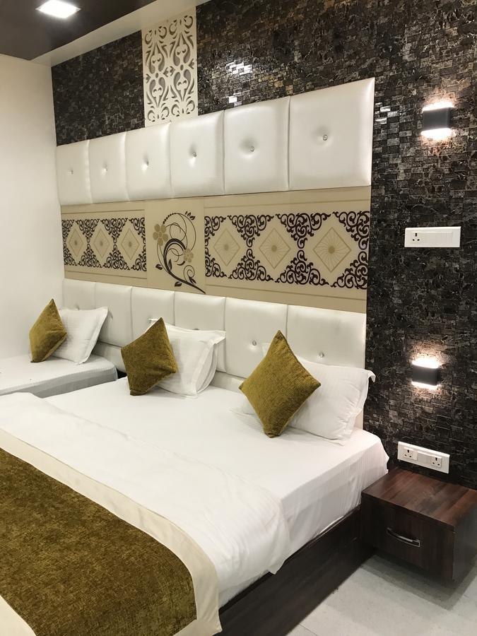Hotel Mmk Kanpur Exteriör bild